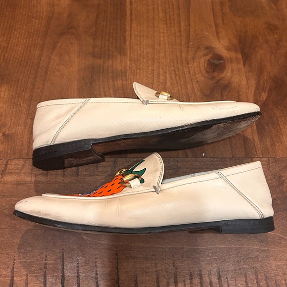 Gucci Brixton Strawberry Horsebit Leather Loafers Size 34.5 (US 4.5) - Picture 5 of 9